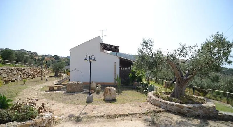 Apartmanhotel Residence La Luna Nel Pozzo Sciacca