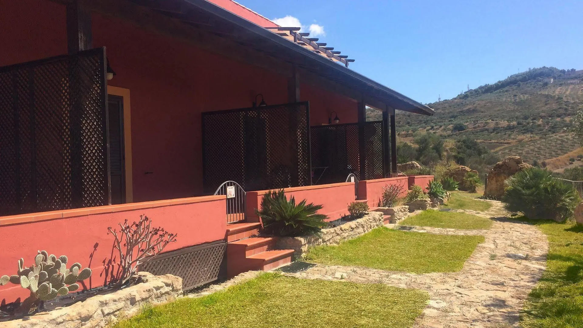 שאקה Residence La Luna Nel Pozzo 5*,